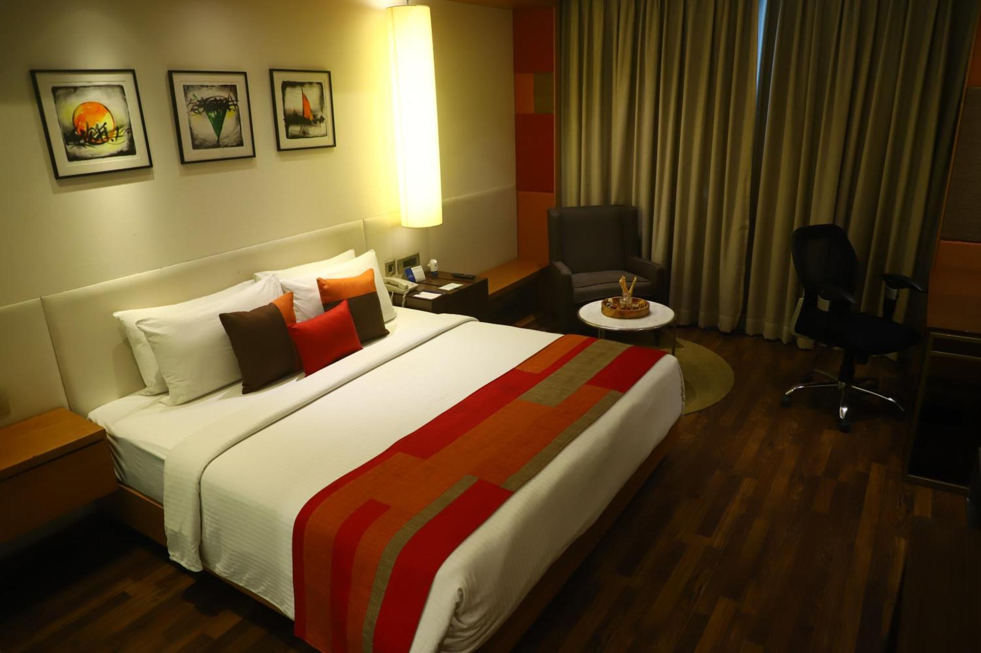 Deventure Sarovar Portico Kapashera, New Delhi (National Capital Territory of India)