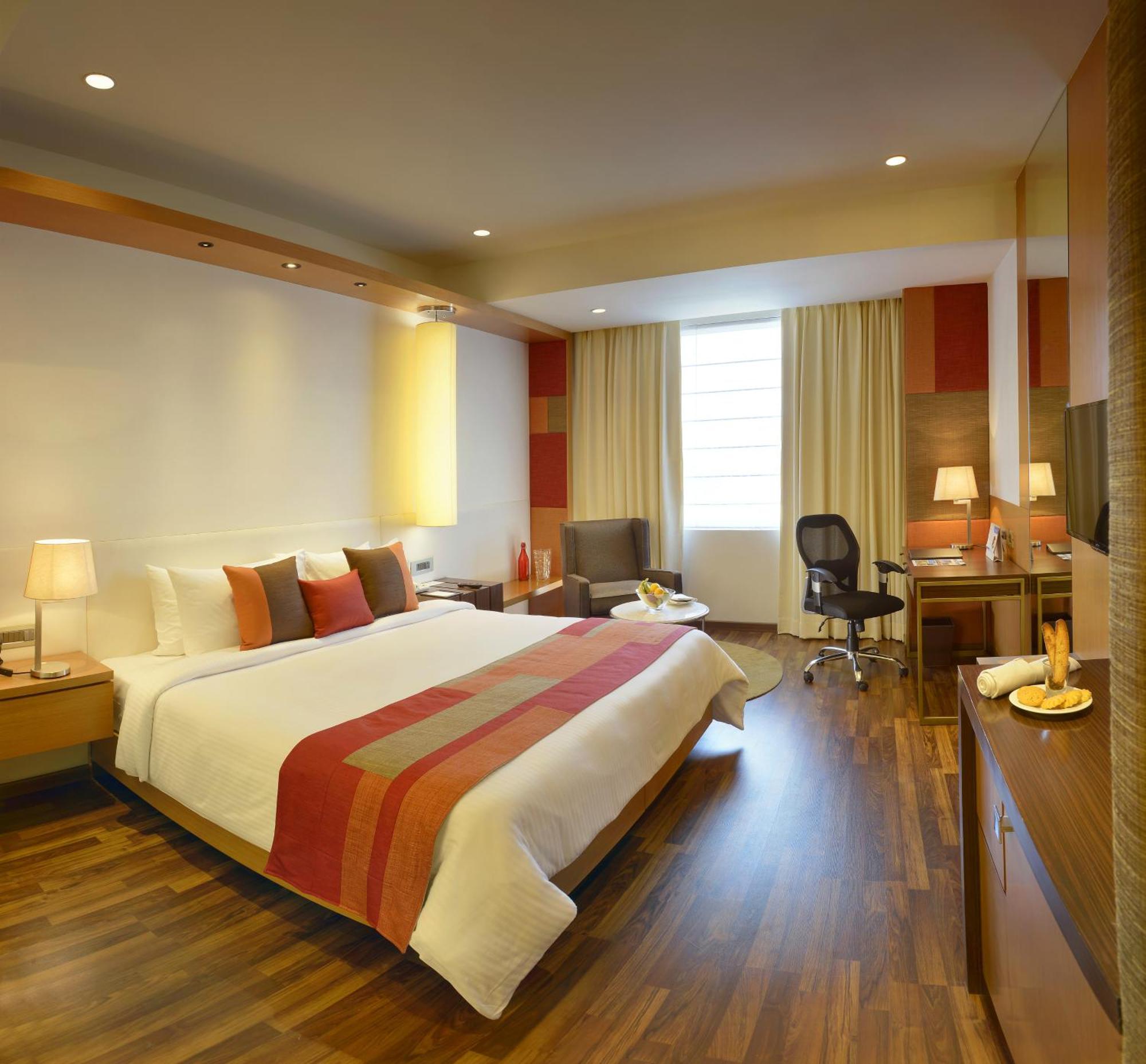 Hotel Deventure Sarovar Portico Kapashera, New Delhi (National Capital Territory of India)