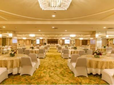 Hotel Deventure Sarovar Portico Kapashera, New 4*