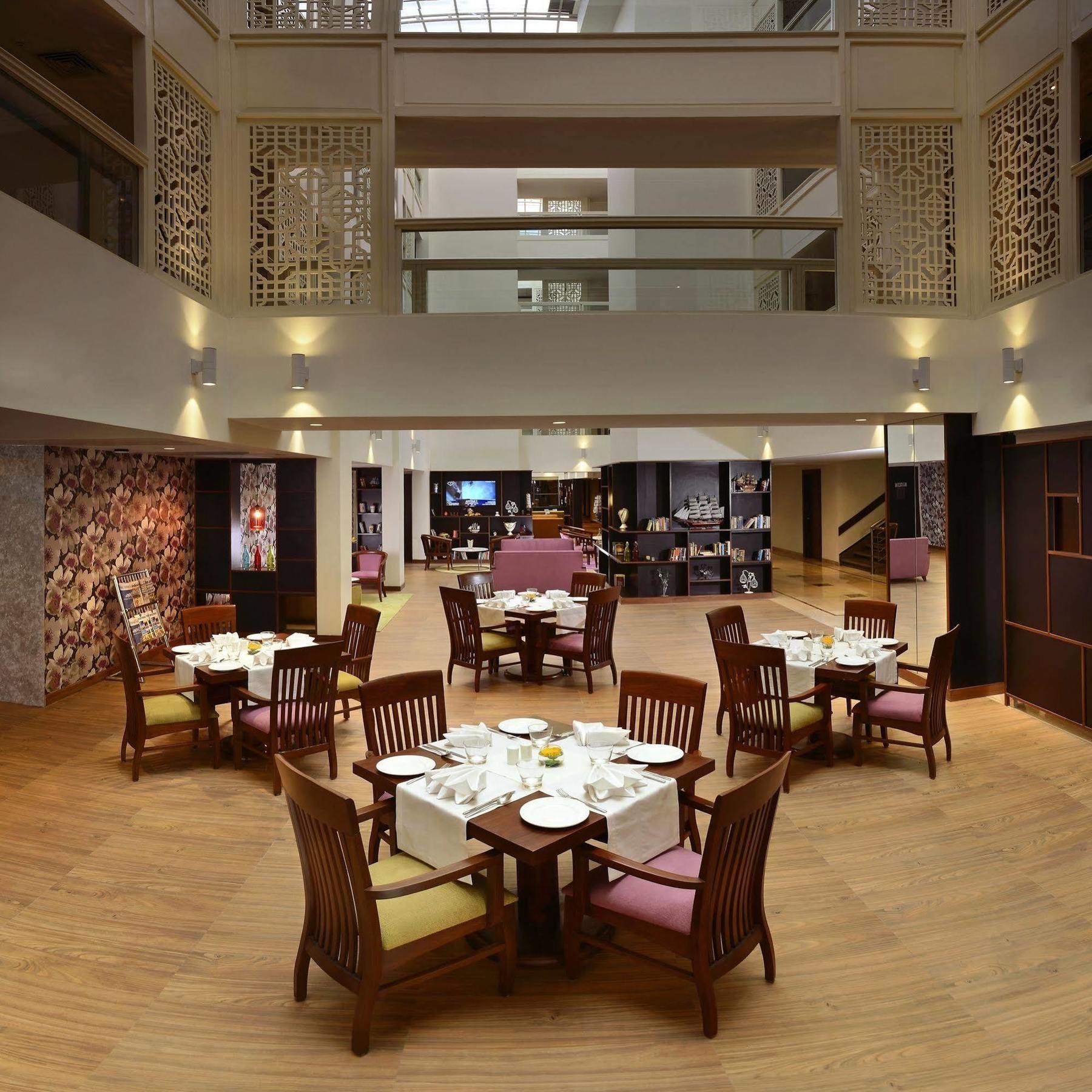 Deventure Sarovar Portico Kapashera, New Delhi (National Capital Territory of India)